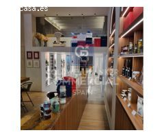Traspaso de importante Comercio en calle dEnric Granados casi Diagonal