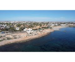 VILLA EN PRIMERA LINEA DE PLAYA CABO ROIG