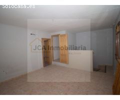 CASA DE PUEBLO DE 2 HABITACIONES EN CEHEGIN