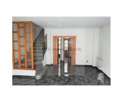 CHALET ADOSADO EN VENTA EN BULLAS DE 266 m2 Y TRES DORMITORIOS