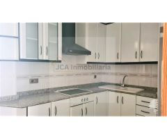CHALET ADOSADO EN VENTA EN BULLAS DE 266 m2 Y TRES DORMITORIOS
