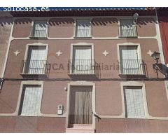 SE VENDE CASA DE 5 DORMITORIOS EN ARCHIVEL - CARAVACA DE LA CRUZ