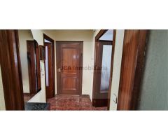 SE VENDE PISO DE 4 DORMITORIOS DE 162 m2 EN CARAVACA DE LA CRUZ.
