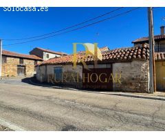 VAL DE SAN LORENZO: Casa para rehabilitar a 10 minutos de Astorga