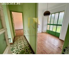 BOÑAR: Gran casa de planta baja con jardín!!