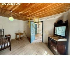 Gran Caserón con patio y estancias varias