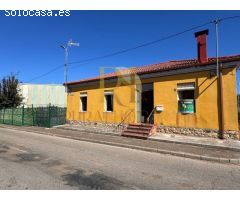 Preciosa casa de planta baja en el corazón de Rioseco de Tapia