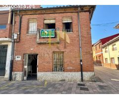 MANSILLA DE LAS MULAS: Gran casa en el centro de Mansilla!!