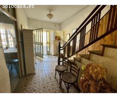 MANSILLA DE LAS MULAS: Gran casa en el centro de Mansilla!!