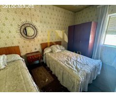 MANSILLA DE LAS MULAS: Gran casa en el centro de Mansilla!!