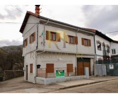 PUEBLA DE LILLO: Casa en la montaña para entrar a vivir!