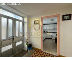 Casa con gran jardín en el corazón de Santa Marina del Rey