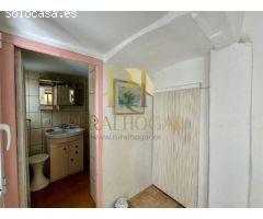 Casa con gran jardín en el corazón de Santa Marina del Rey