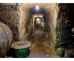 VILLIBAÑE: Bodega de 850m2 y terreno de 7700m2!!