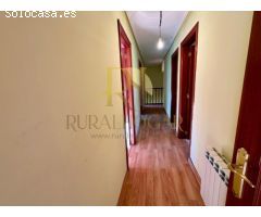 LA ROBLA: Casa completamente reformada y 320m2 de terreno!!