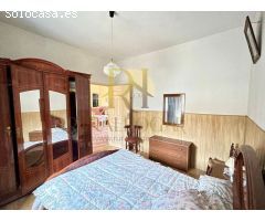 SANTIBAÑEZ DE LA ISLA: Gran casa con tejado completamente nuevo!!