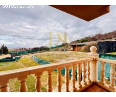IMPRESIONANTE CASA INDEPENDIENTE EN RIBASECA