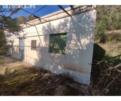 Cortijo en Árchez