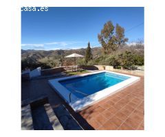 Casa de Campo con Piscina en Sayalonga