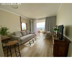 Apartamento totalmente reformado con piscina comunitaria