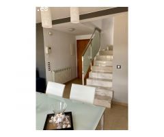 Ático dúplex ideal para familias con vistas privilegiadas