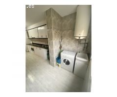 Piso céntrico exterior y con piscina comunitaria