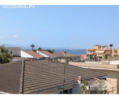 Casa con patio privado en segunda linea de playa