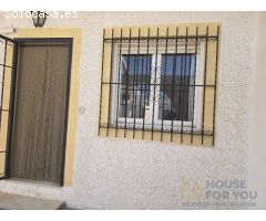 ¡Tu próxima inversión en Los Narejos! Vivienda con gran potencial a solo 15