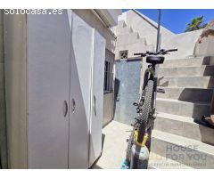 ¡Tu próxima inversión en Los Narejos! Vivienda con gran potencial a solo 15