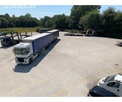 Nave Industrial con Oficinas, Parcela de 15.000 m2 - Única en Vigo