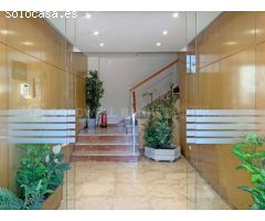 Nave Industrial con Oficinas, Parcela de 15.000 m2 - Única en Vigo