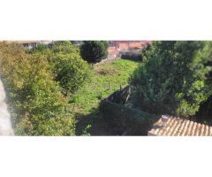 Solar Urbano de 1.306 m2 con vivienda de 267m2 a restaurar en Playa De La Calzoa