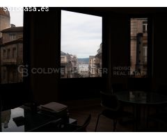 Bajo Comercial en Edificio Histórico El Moderno
