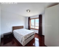 ¡Vive frente al mar en el corazón de Cangas!