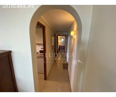 Acogedor y práctico apartamento en Playa de aro.