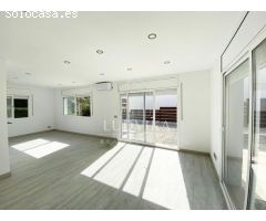 Chalet de Obra nueva moderna y vanguardista en Residencial Begur.