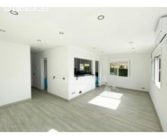 Chalet de Obra nueva moderna y vanguardista en Residencial Begur.