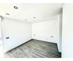 Chalet de Obra nueva moderna y vanguardista en Residencial Begur.