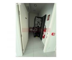 Nave industrial-corporativa en ubicación estratégica L´Hospitalet
