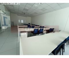 Nave industrial-corporativa en ubicación estratégica L´Hospitalet