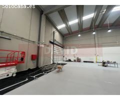 Nave industrial-corporativa en ubicación estratégica L´Hospitalet