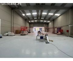 Nave industrial-corporativa en ubicación estratégica L´Hospitalet