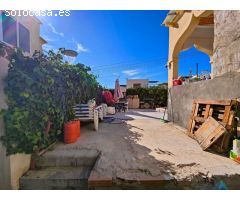 Casa con piscina privada orientada al sur