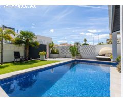 LOCAL EN TRASPASO- CARRER ROCAFORT