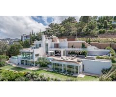 Una obra maestra de arquitectura & naturaleza, con las mejores vistas a la Costa