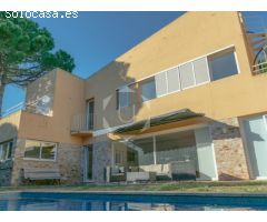 Casa Tarongers
