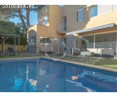 Casa Tarongers