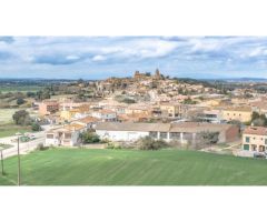 Parcela urbanizable en el corazón del Ampurdán, a la entrada del encantador