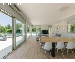 Villa moderna magnífica, totalmente equipada, con vistas excepcionales desde