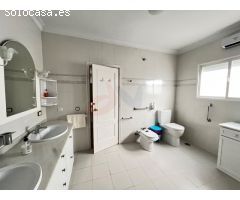 Casa en venta en avenida Tomasseti